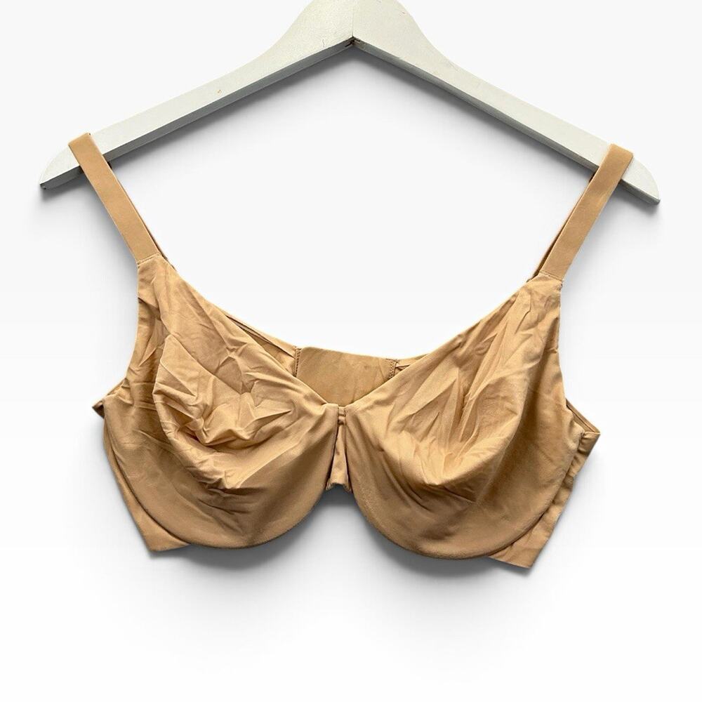 SKIMS Beige 34DD Solid Underwired Full Coverage Bra Hook & Eye Closure